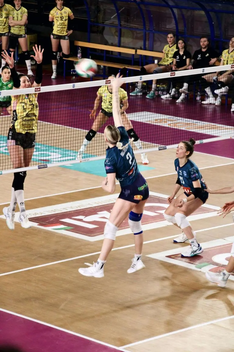6 Volleyball skills